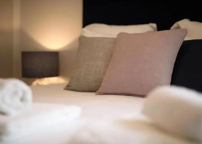 Legeo-Luxurious Athenian Apartment