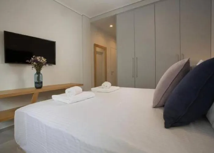 Legeo-Luxurious Athenian Apartment